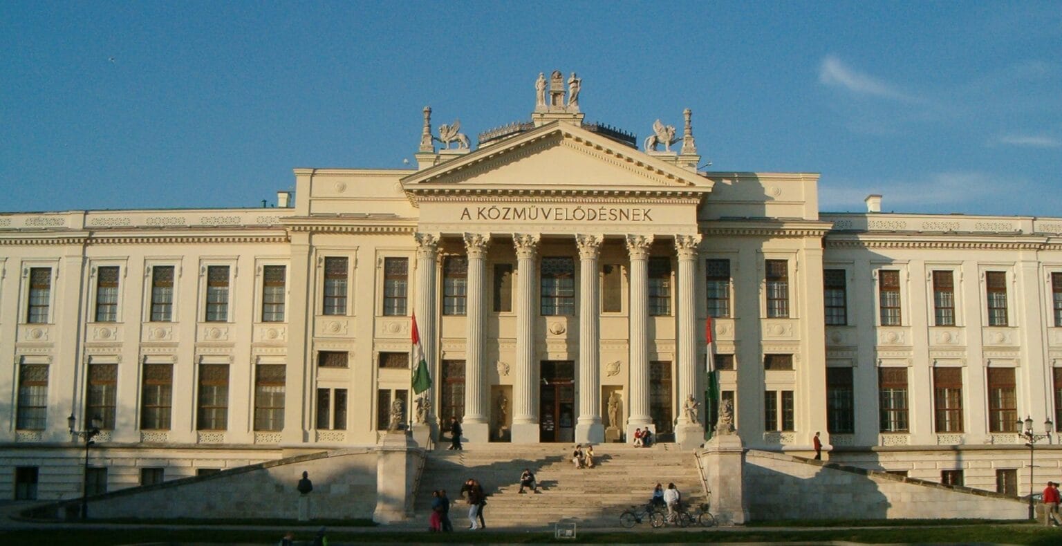 Segedin Grad 11 Predloga Šta videti u Segedinu - Turizam.org